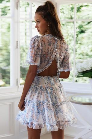 Bela mini obleka s hrbtnim potiskom v obliki vratu z naramnicami Lorella