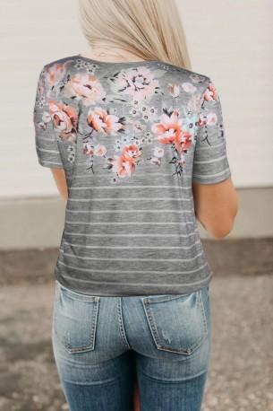 Siva kratka majica Hope s pomladnimi rožicami